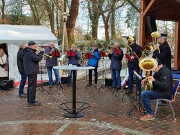 Lüchtermarkt Marcardsmoor 2023 Posaunenchor.jpg